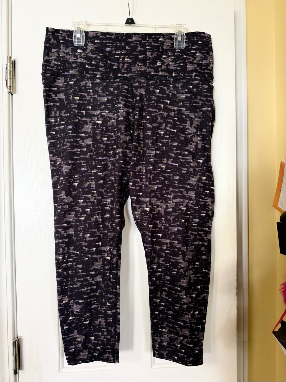 Women's Black & Gray Space-Dye Performance Leggings